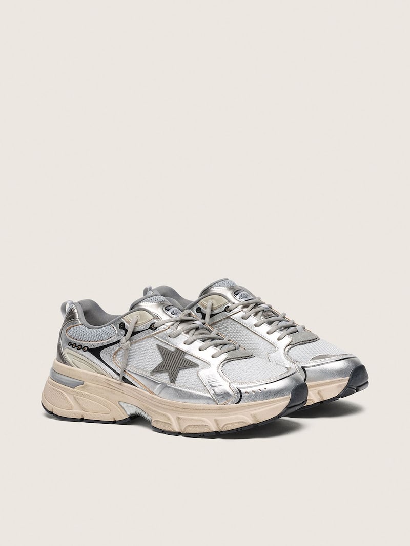 Golden Goose - Lightstar Donna in mesh grigio e nappa argento con stella in TPU grigio in 