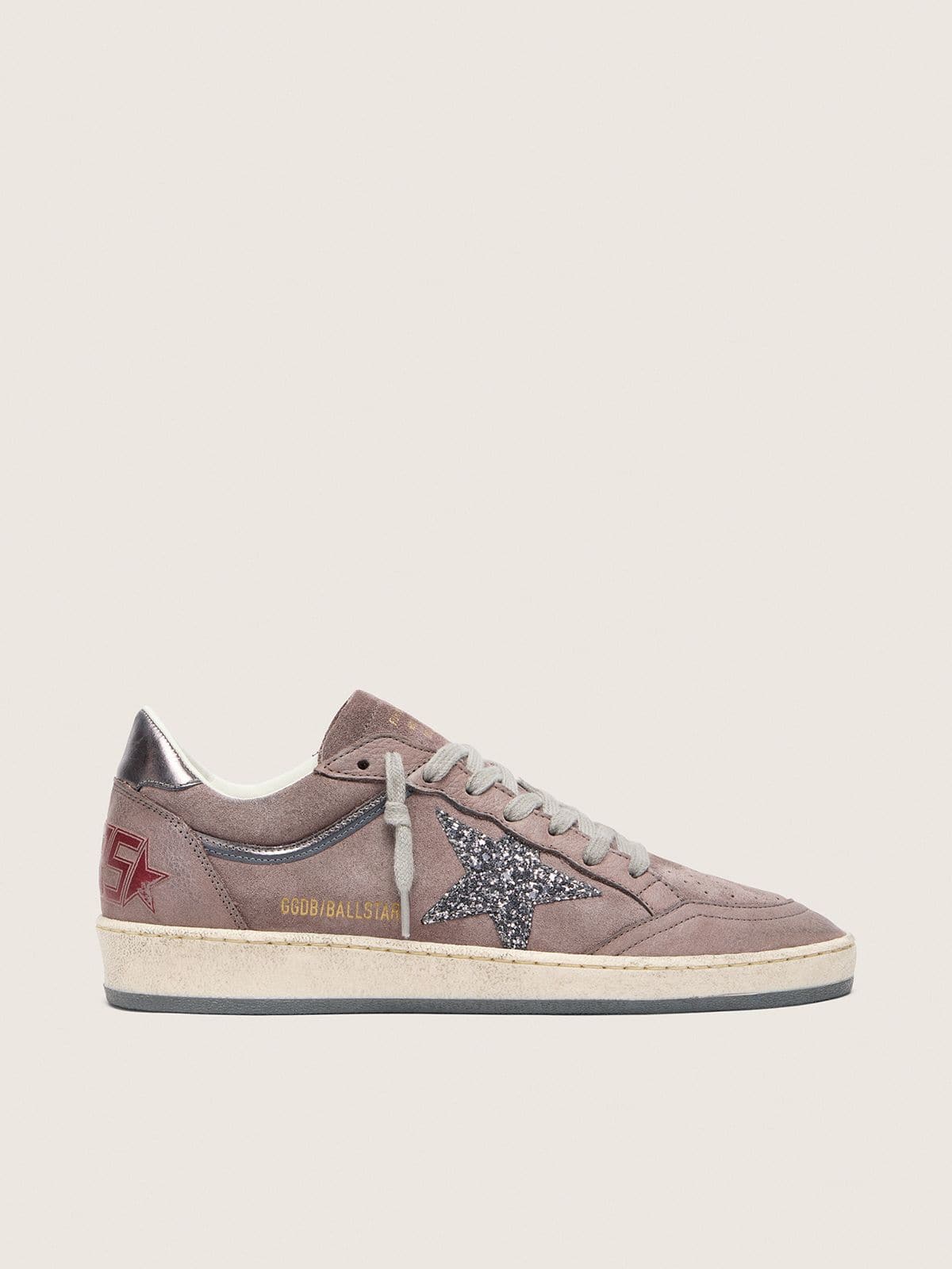 Golden Goose - Ball Star pour femme en cuir velours lavande avec étoile à paillettes argentées et contrefort en cuir lamé in 