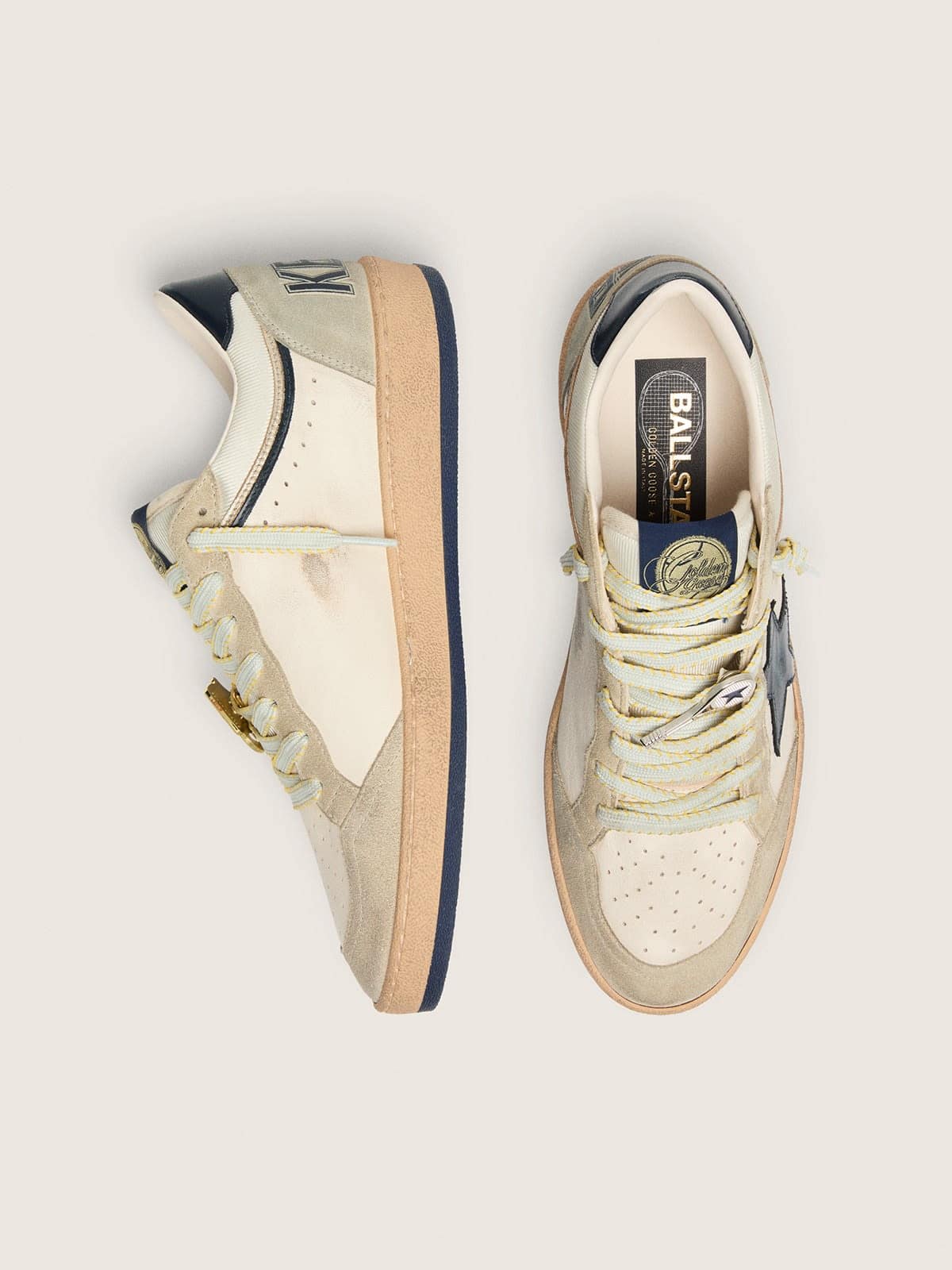 Women&rsquo;s Ball Star LTD in white leather and light grey suede with dark blue star Skins