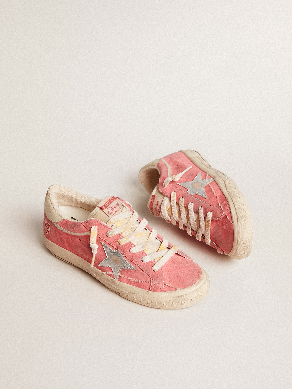 Golden Goose - Super-Star Donna LTD in suede rosso con stella argento e talloncino in pelle in 