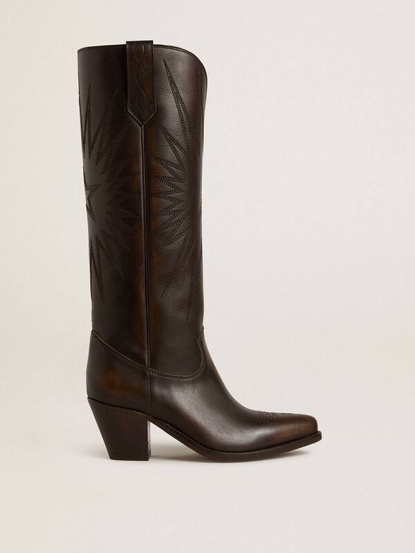 Golden Goose - Wish Star boots in dark brown leather with tone-on-tone embroidered star in 