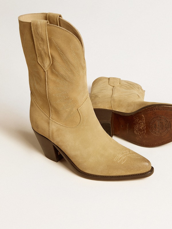 Golden Goose - Wish Star low boots in sand-colored waxed suede with star embroidery in 
