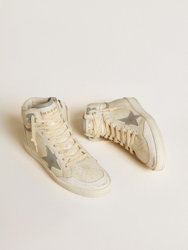 Golden Goose - Women's Sky-Star in leather with light blue leather star and white heel tab in 
