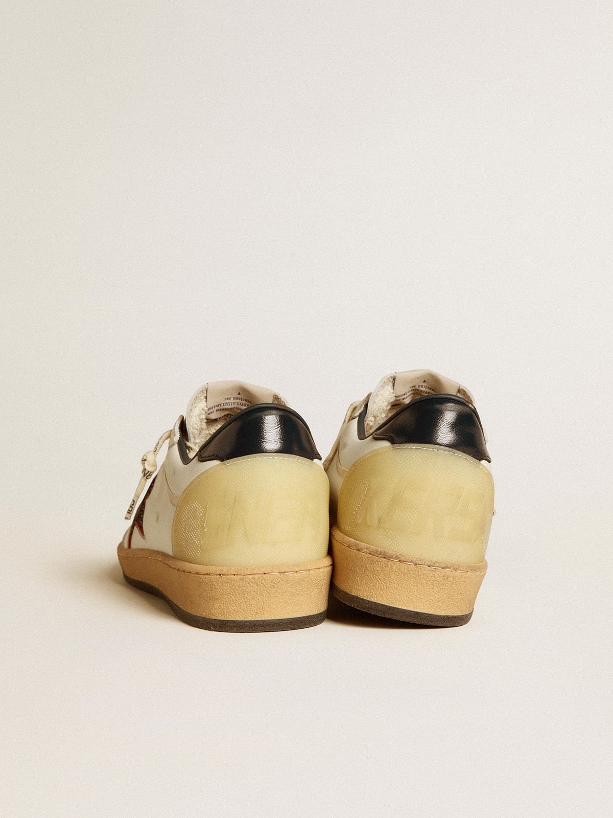 Golden Goose - Ball Star Donna LTD con stella in rete e talloncino in pelle blu notte in 