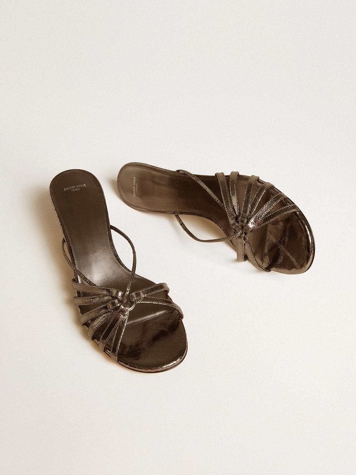 Nico kitten heel sandals in metallic gray leather