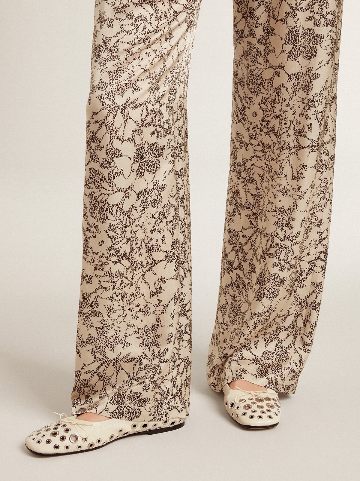 Amy ballet flats in white nappa leather with silver colored