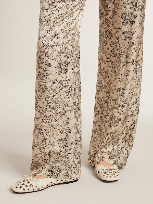 Golden Goose - Amy ballet flats in white nappa leather with silver colored studs  in 