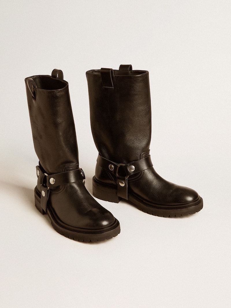 Golden Goose - Stivali Kurt in pelle nera lucida con fibbia e borchie color argento in 
