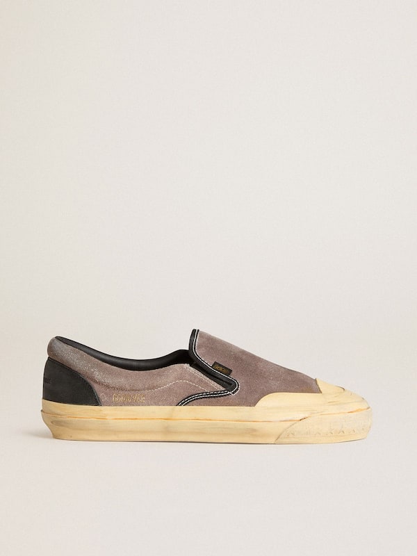 Golden Goose - Women's VCE Penstar in dove-gray suede with black leather heel tab in 