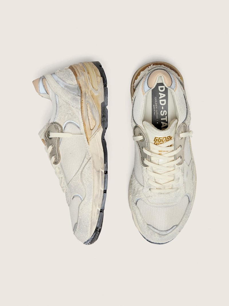 Golden Goose - Dad-Star de mujer de ante y malla con estrella de piel blanca y refuerzo del tal&oacute;n de piel beige in 