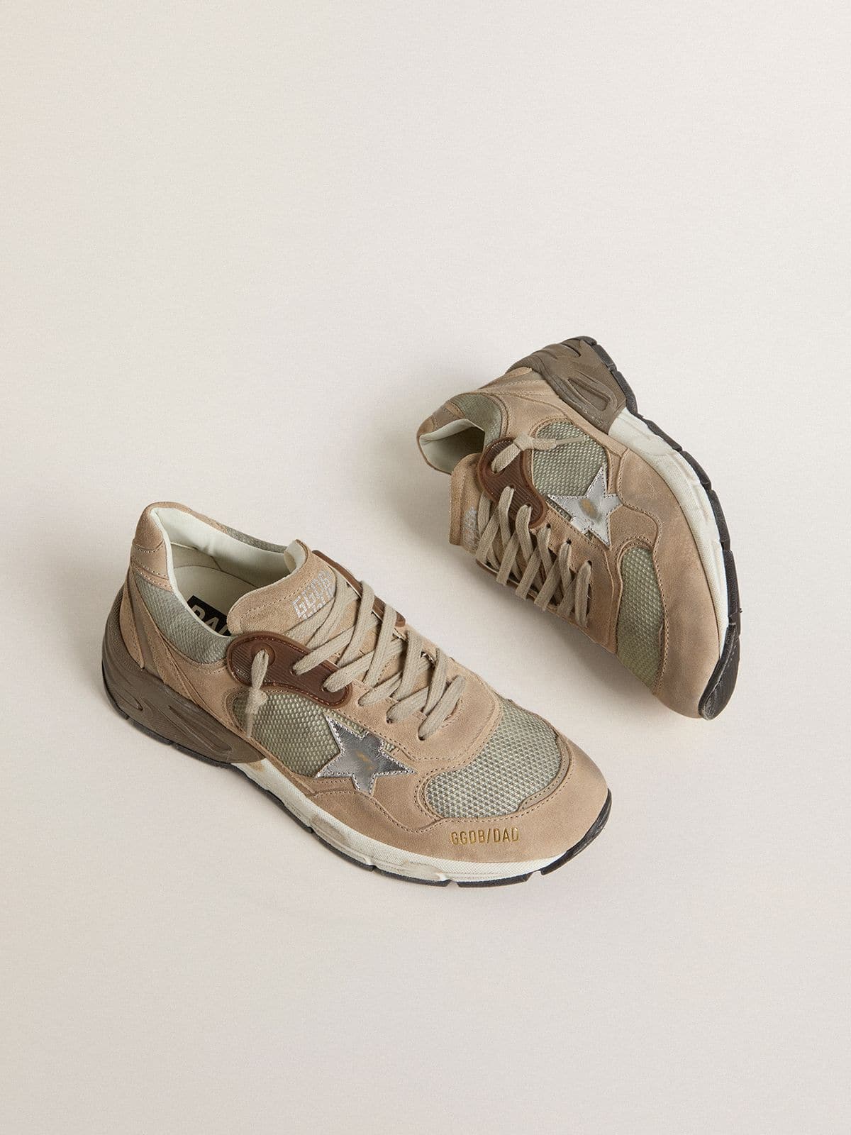 Women's Running Sneakers: Marathon, Dad-Star and Running Sole