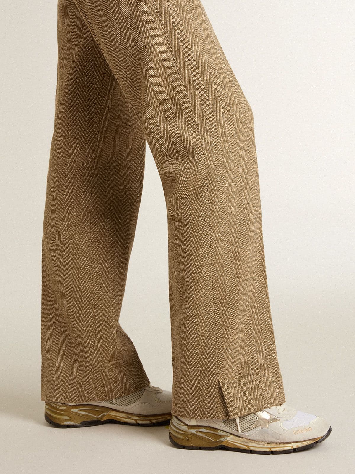 Golden Goose - Dad-Star de malla y ante blanco con estrella laminada dorada in 