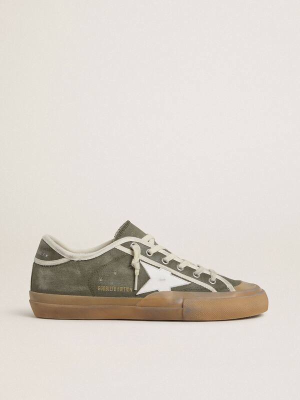 Golden Goose - Women’s Super-Star LTD in green canvas with white leather star in 
