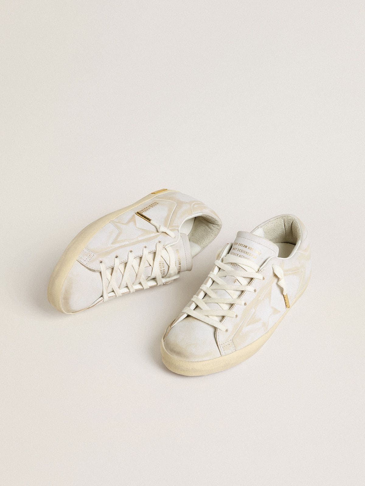 ★Golden Goose★ Superstar Gold Tab Sneakers White Ice GWF00 Golden Goose Super-Star White Ice Gray Gold Glitter (Women's