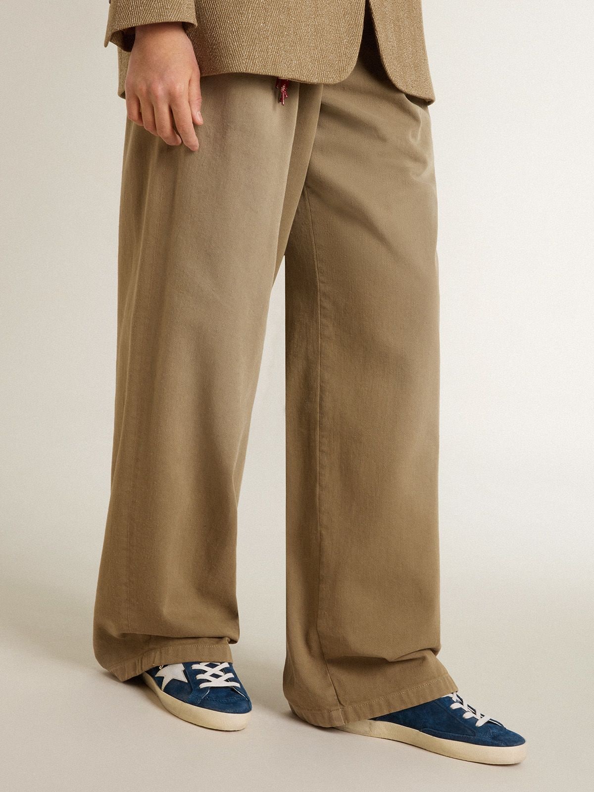 Golden Goose - Super-Star LTD Donna in suede blu con stella bianca in 