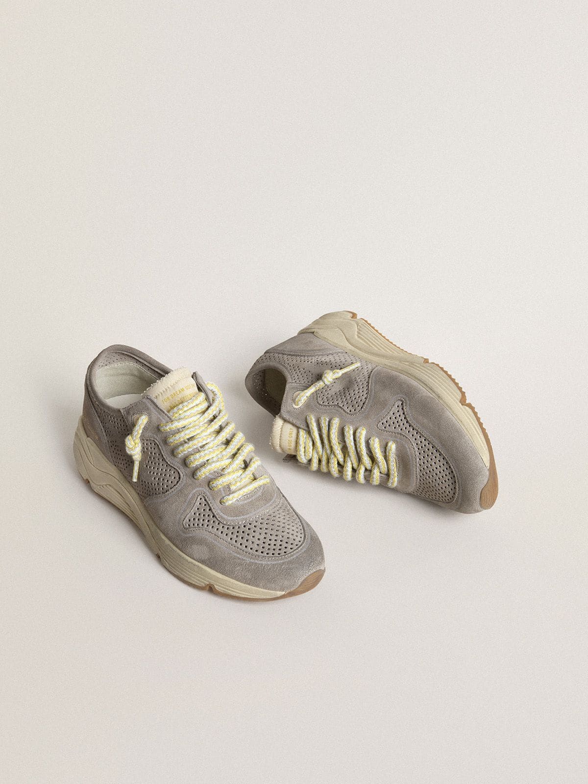 Golden Goose - Running Sole Damen aus grauem Rauleder mit Stern und Ferse aus grauem Rauleder in 