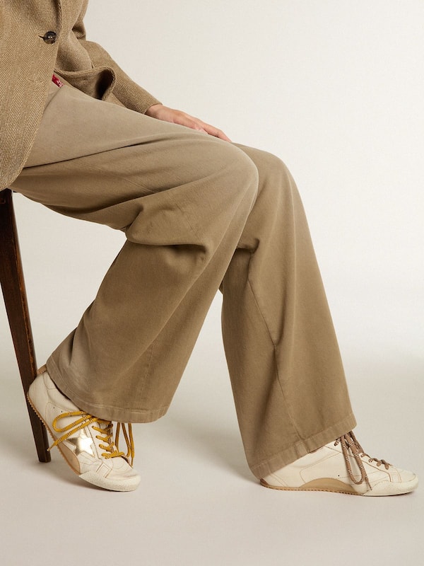 Golden Goose - Women's True-Star in white nappa leather with gold star and beige suede heel tab in 