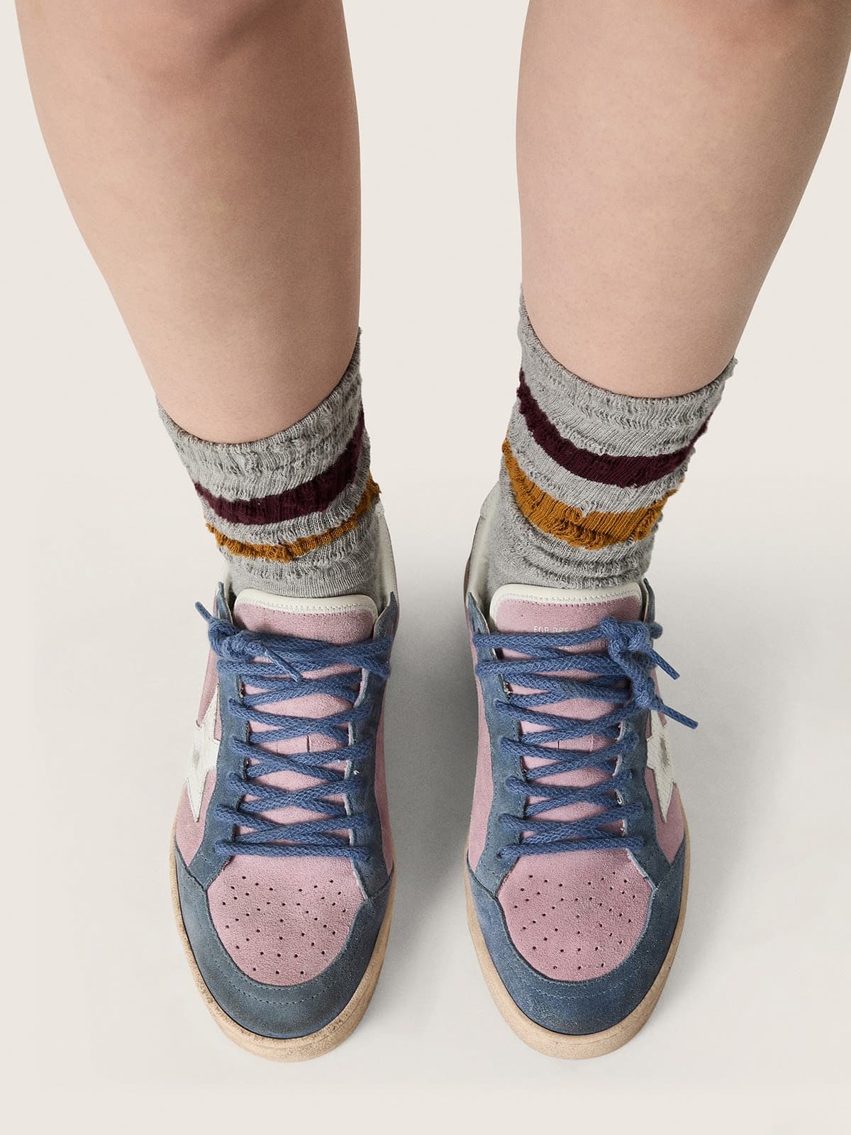 Golden Goose - 여성 화이트 나파 레더 스타 & 힐탭 다크 블루 스웨이드 트루스타 in 