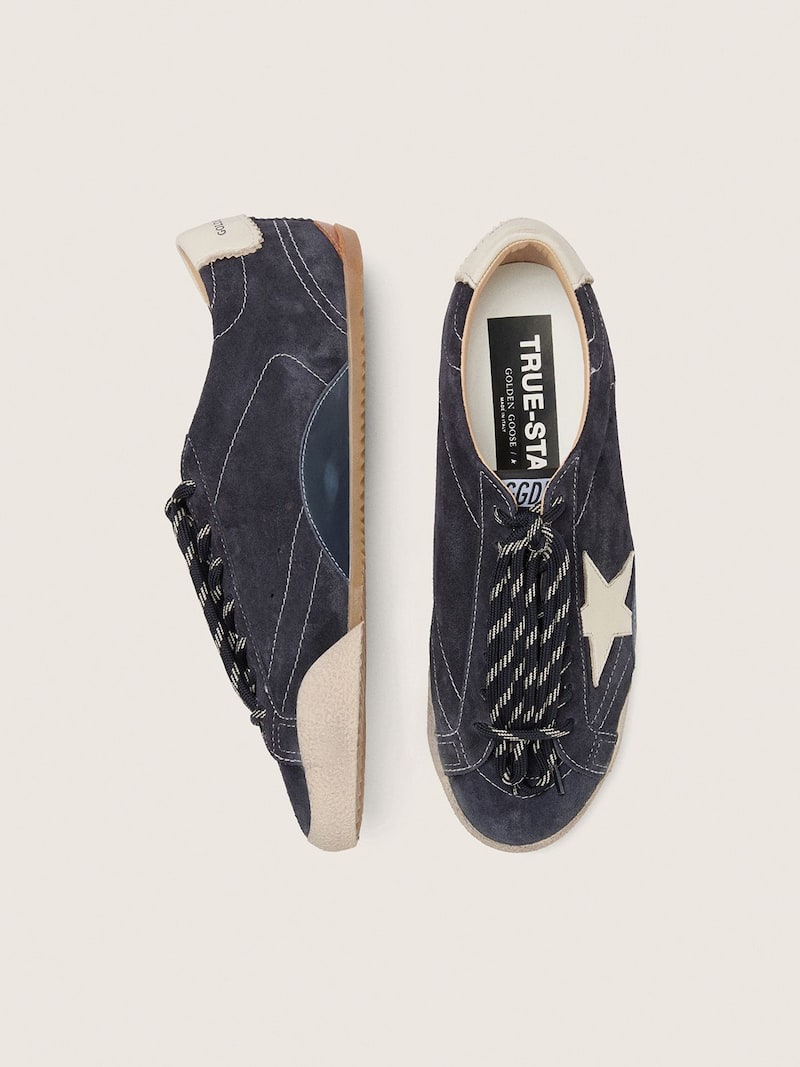 Golden Goose - True-Star de mujer de ante azul oscuro con estrella y refuerzo del tal&oacute;n de napa blanca in 