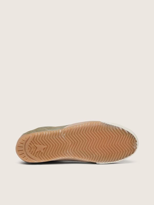 Golden Goose - True-Star Damen aus olivgr&uuml;nem Rauleder mit goldfarbenem Stern in 
