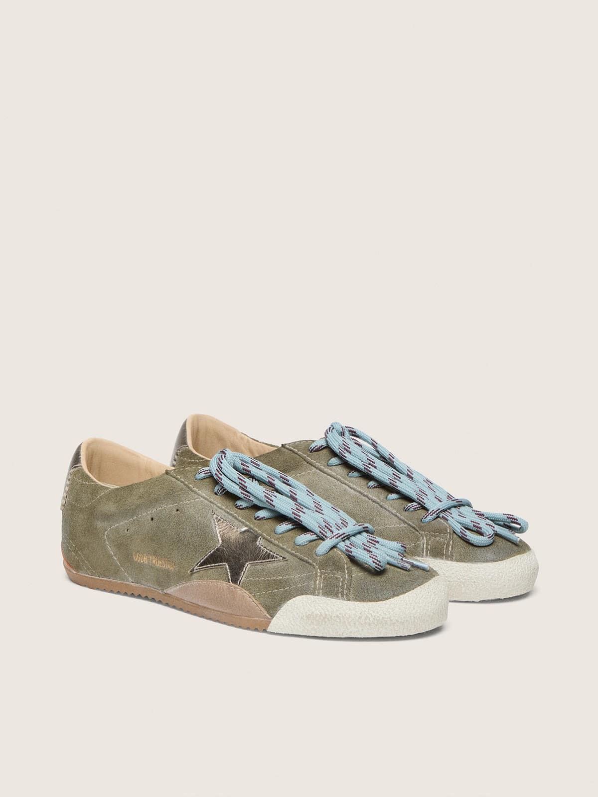Golden Goose - True-Star donna in suede oliva con stella oro in 