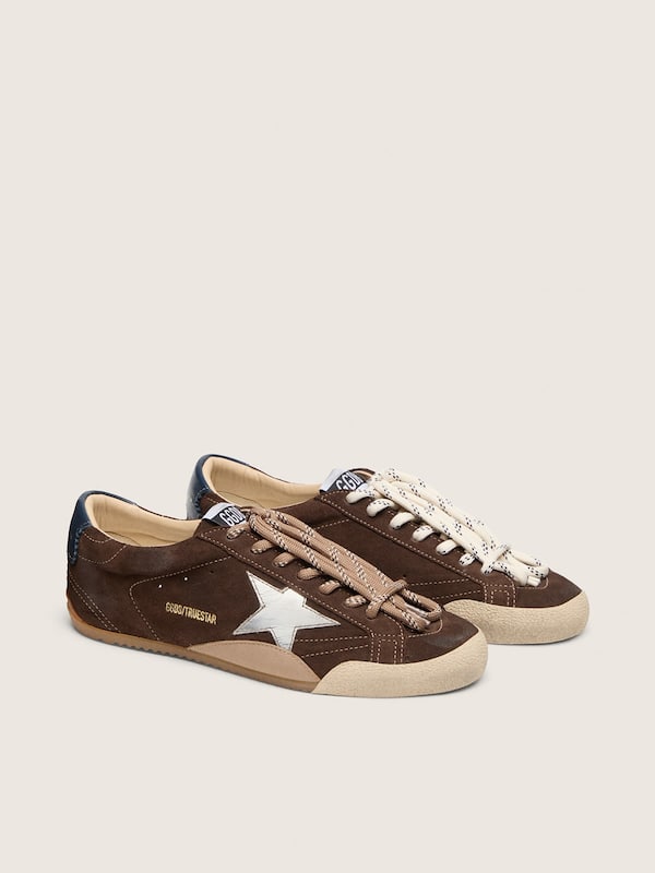 Golden Goose True-Star femme en cuir velours marron avec &eacute;toile argent&eacute;e True-Star brown woman