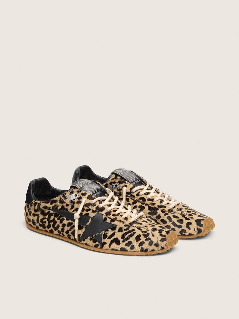 Golden Goose - Marathon Speed Damen aus Cavallino-Leder mit beige-schwarzem Leoprint und schwarzem Lederstern in 