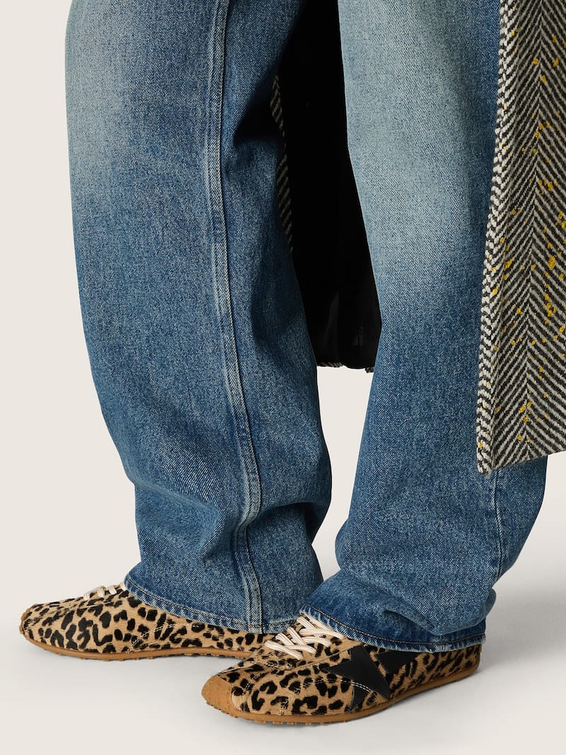 Golden Goose - Marathon Speed Damen aus Cavallino-Leder mit beige-schwarzem Leoprint und schwarzem Lederstern in 