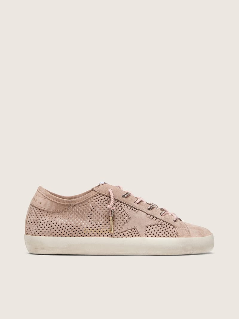 Women&rsquo;s Super-Star LTD in powder-pink perforated suede with tone-on-tone star