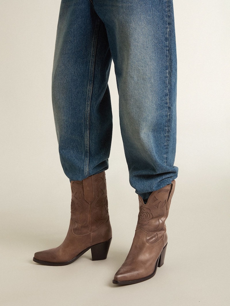 Golden Goose - Wish Star boots in dove-gray leather with tone-on-tone inlay details in 