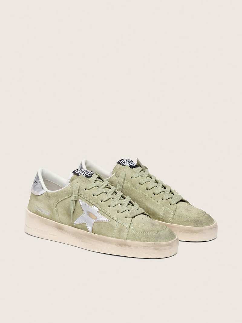 Golden Goose - Stardan de mujer de ante verde salvia con estrella laminada plateada in 