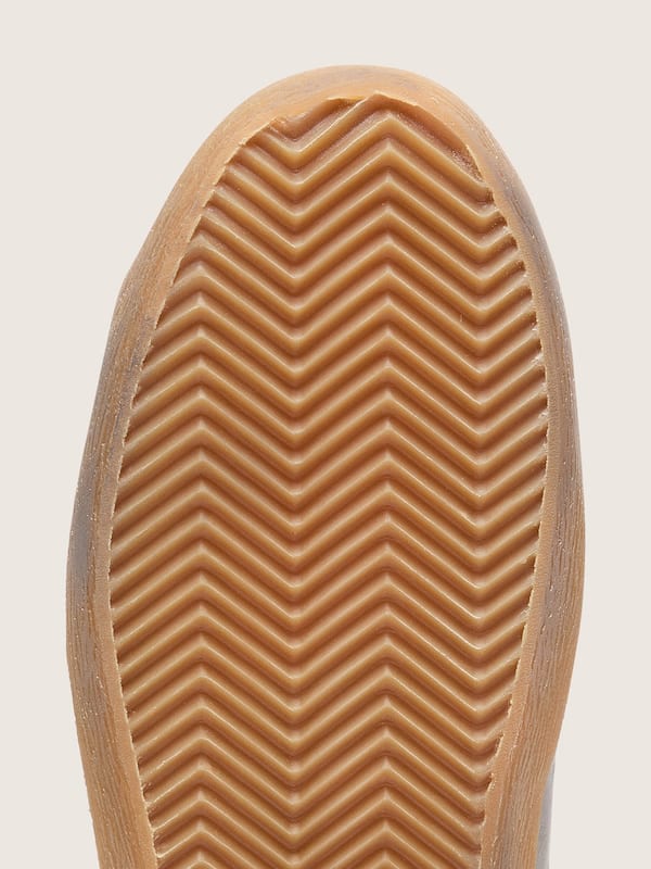 Golden Goose - Super-Star LTD de mujer de piel laminada verde oliva con estrella blanca in 
