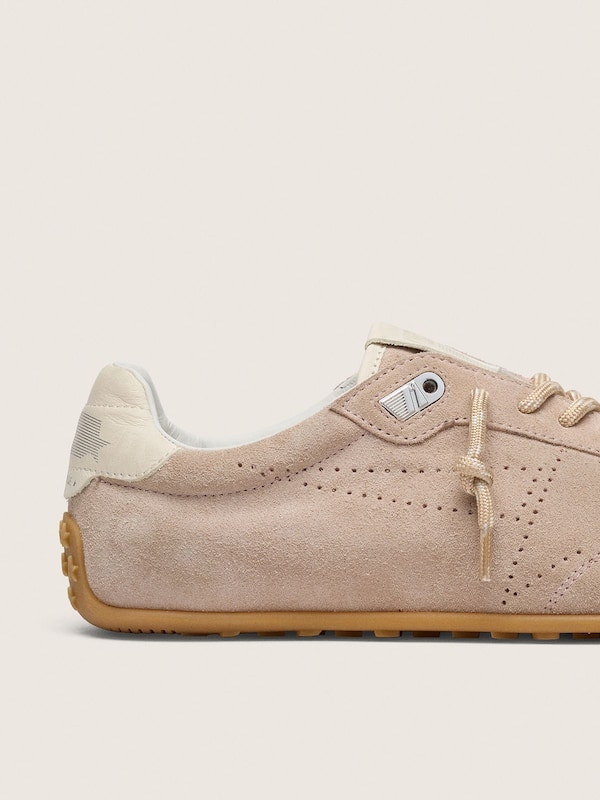 Golden Goose - Marathon Speed Donna in suede rosa con stella traforata e talloncino in pelle bianca in 