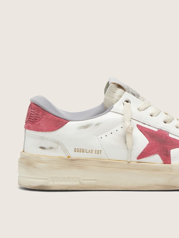 Golden Goose Women&rsquo;s Stardan in white leather with fuchsia star Stardan pink woman