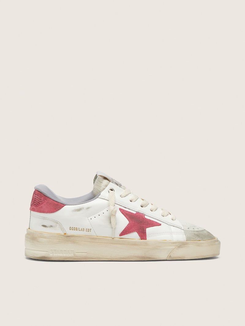 Golden Goose - Stardan donna in pelle bianca con stella fucsia in 