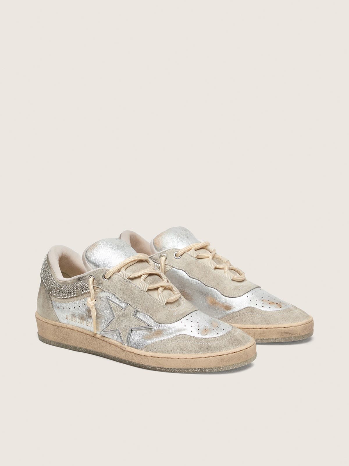 Golden Goose - Ball Star donna in pelle laminata argento con stella grigio chiaro e inserti con Swarovski in 