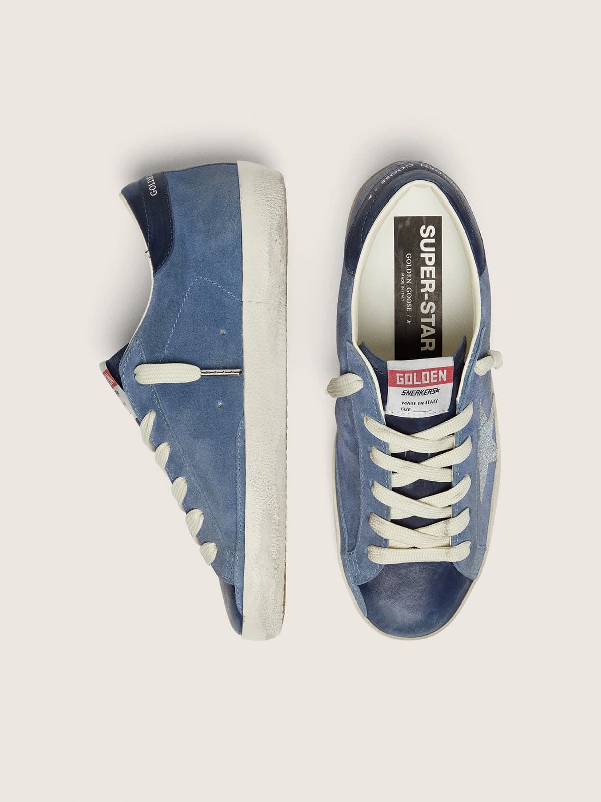 Super-Star femme en cuir velours bleu denim avec &eacute;toile &agrave; paillettes argent&eacute;es