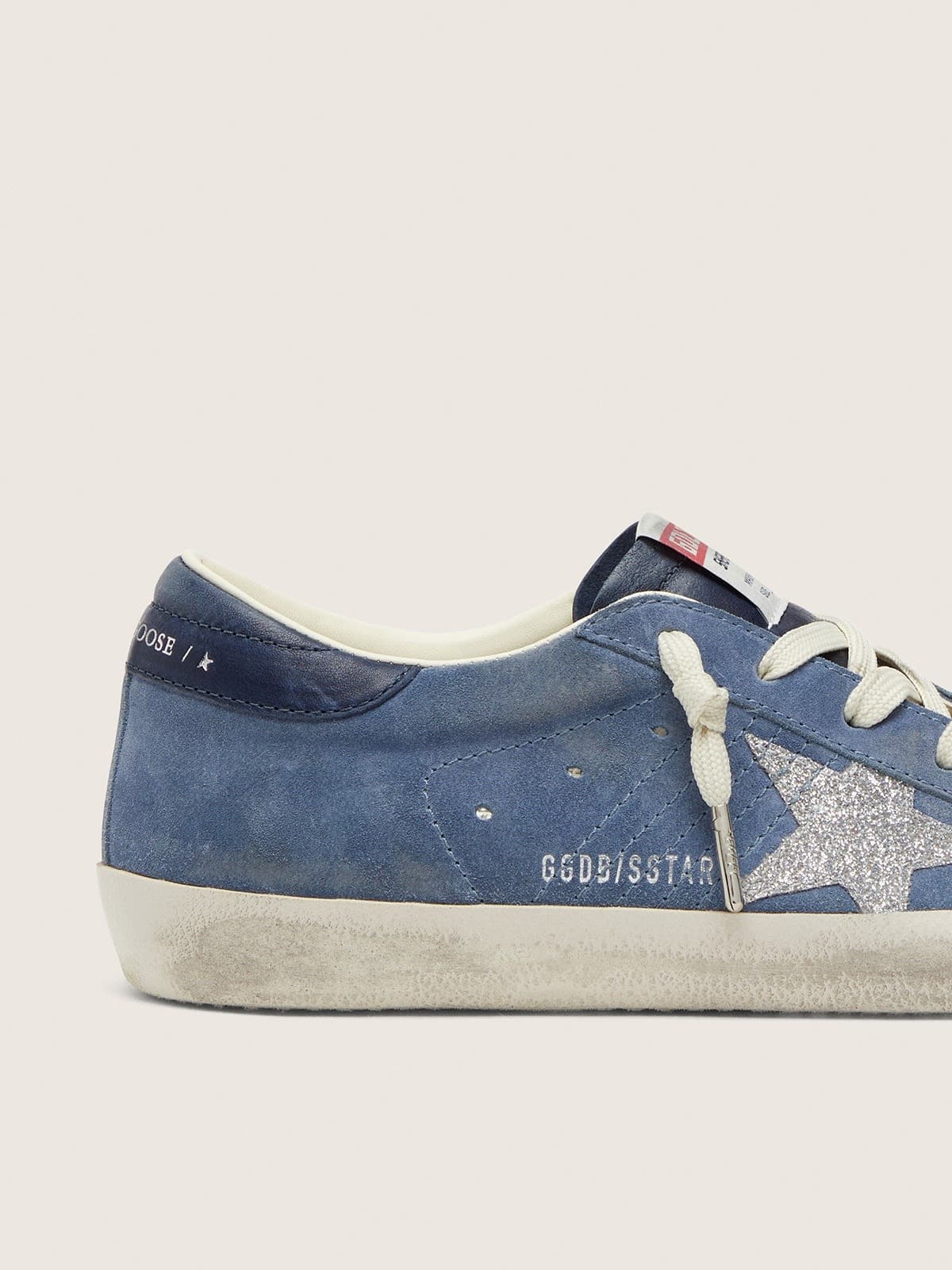 Golden Goose - Super-Star Damen aus denimblauem Rauleder mit silberfarbenem Glitzerstern in 