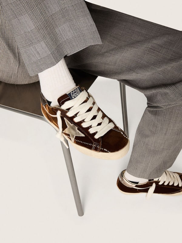Women's Super-Star in cognac velvet with metallic leather star and heel tab