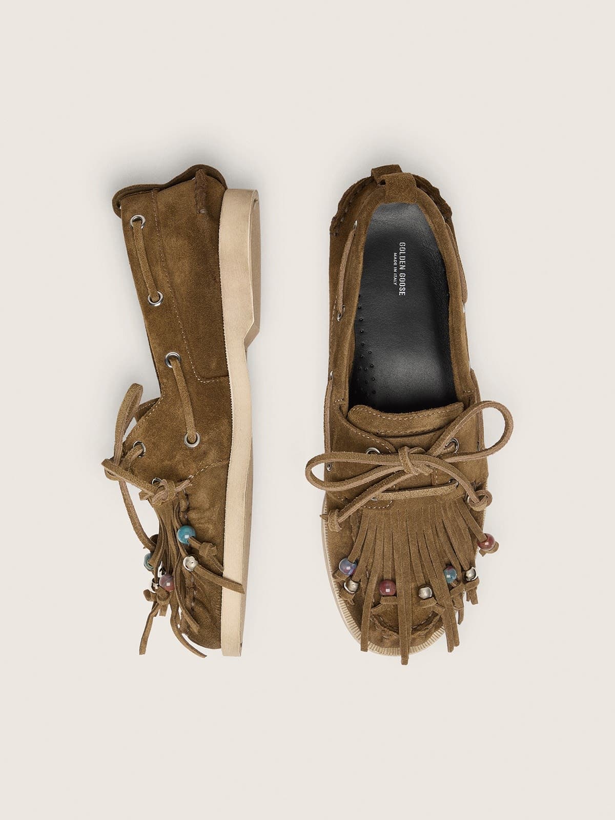 Golden Goose - Damenmokassin Cruise aus Suede in Kaki mit Fransen und mehrfarbigen Perlen in 