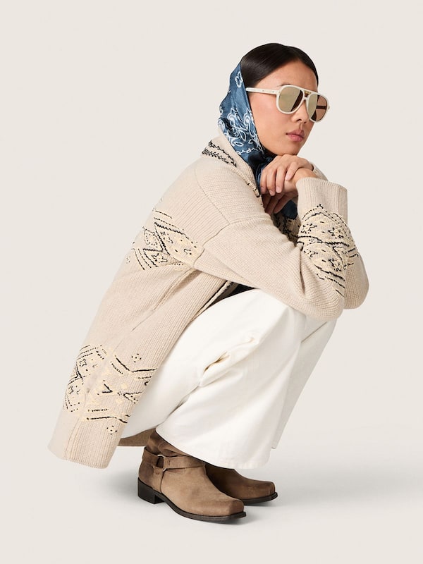 Stivali Biker alti Donna in suede cerato color beige scuro con cinturino e fibbia color argento