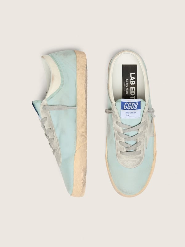 Women&rsquo;s Super-Star in light green nylon with light gray suede star
