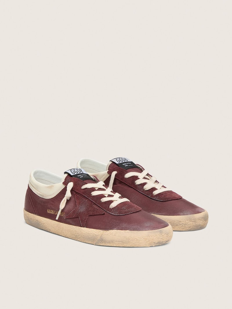 Golden Goose - Super-Star LAB de mujer de nailon burdeos con estrella tono sobre tono in 