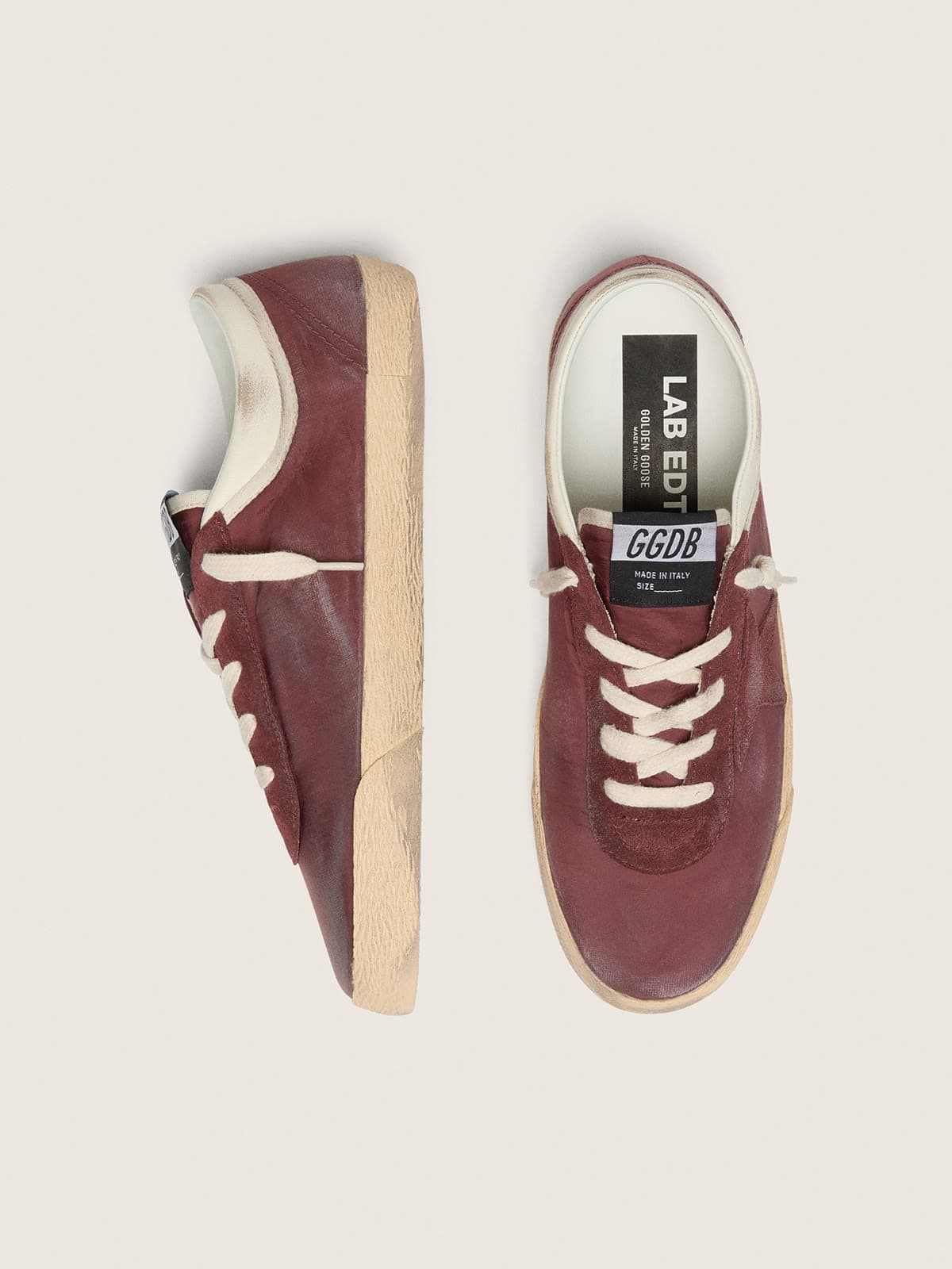Golden Goose - Super-Star LAB de mujer de nailon burdeos con estrella tono sobre tono in 