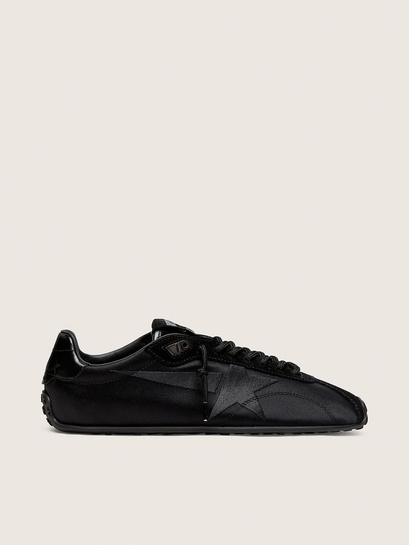 Women&rsquo;s Marathon Speed in black satin with black star