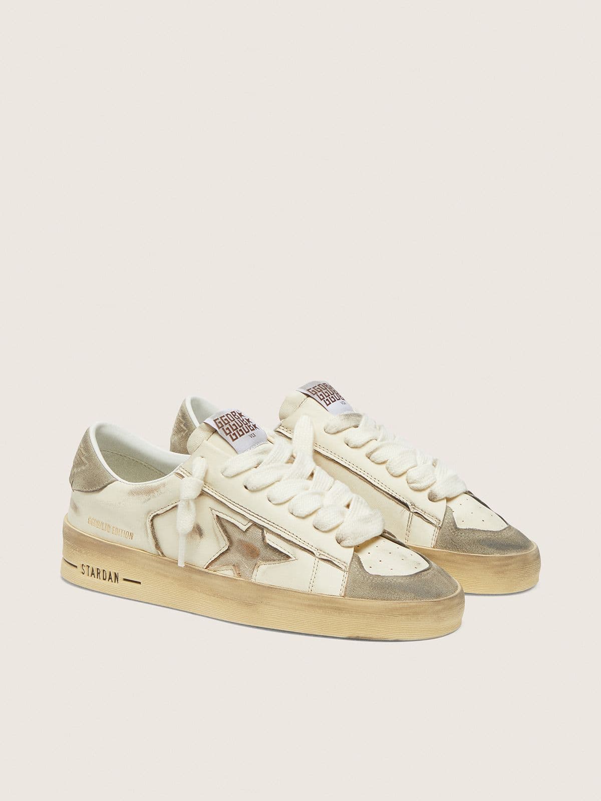 Golden Goose - Stardan LTD de mujer de ante y napa blanca con estrella dorada in 