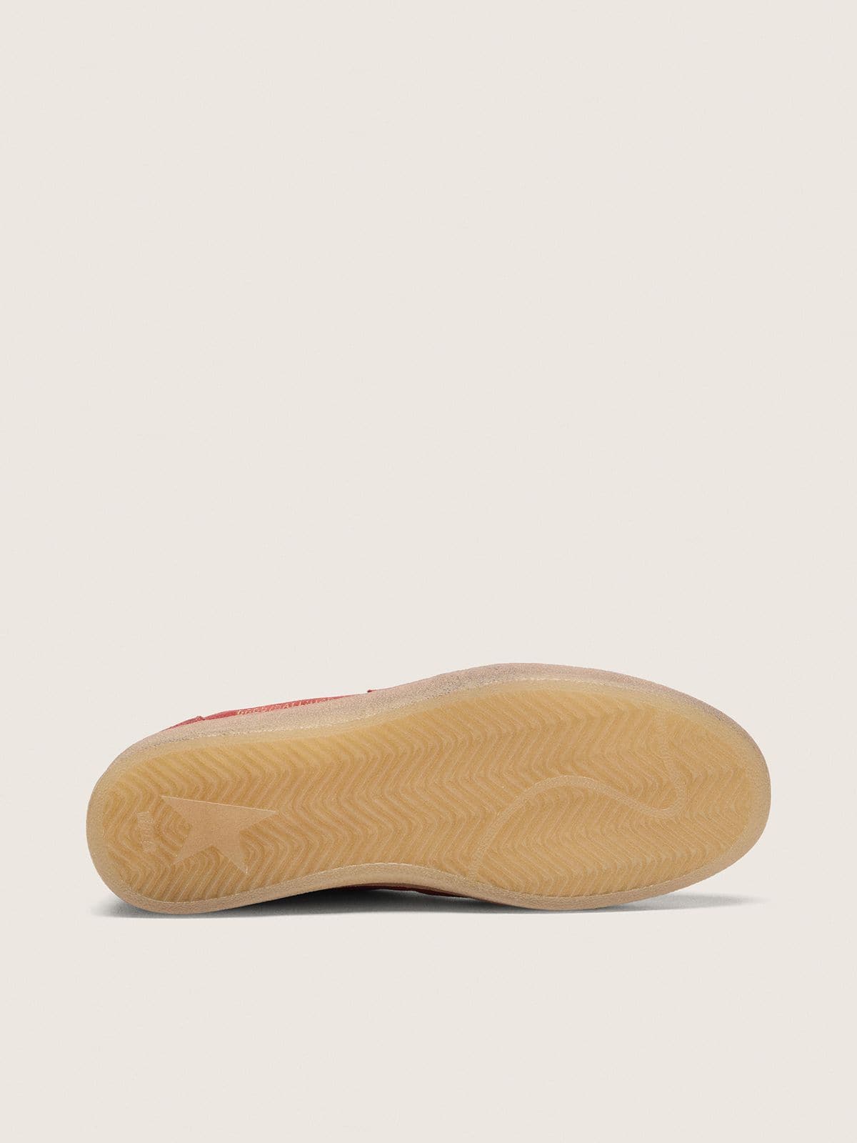 Golden Goose - Ball Star feminino suede vermelho ferrugem com estrela tom sobre tom in 