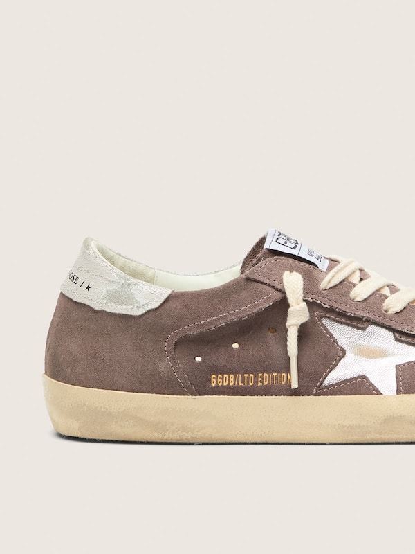 Golden Goose - Super-Star LTD donna in suede lavanda con stella argento in 