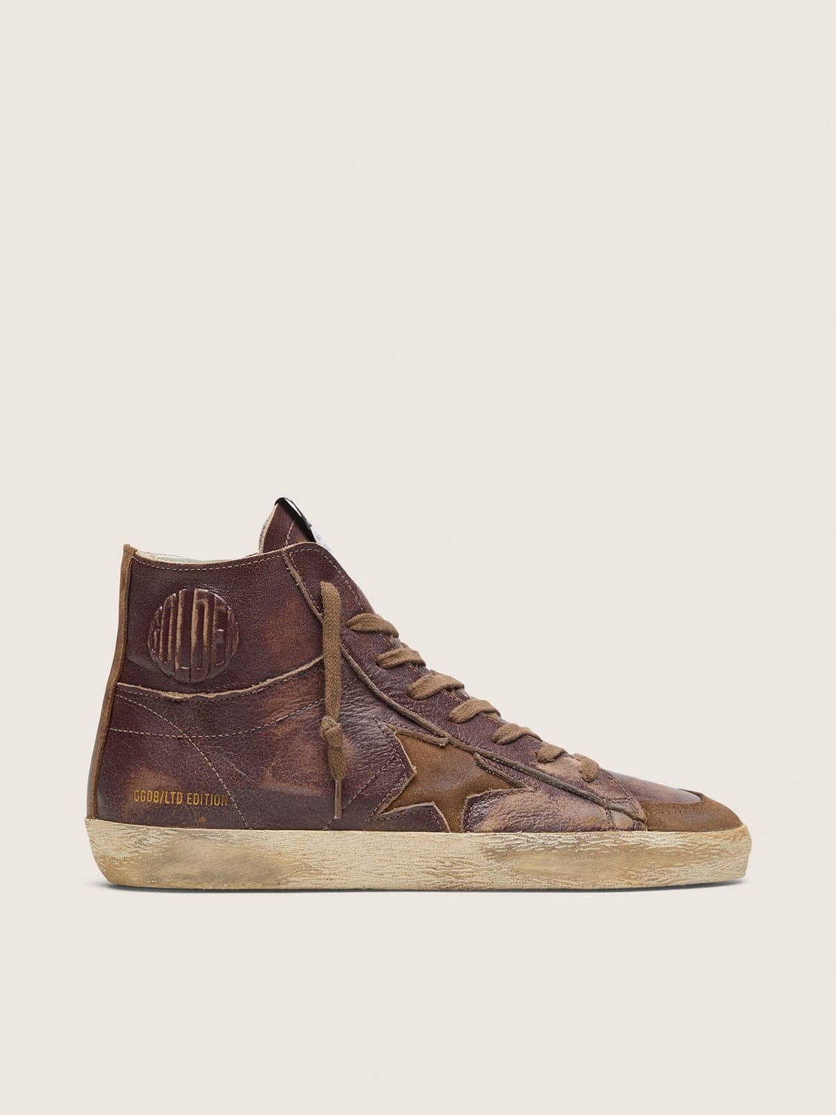 Golden Goose - Francy LTD Damen aus dunkelbraunem Leder mit beigefarbenem Stern in 