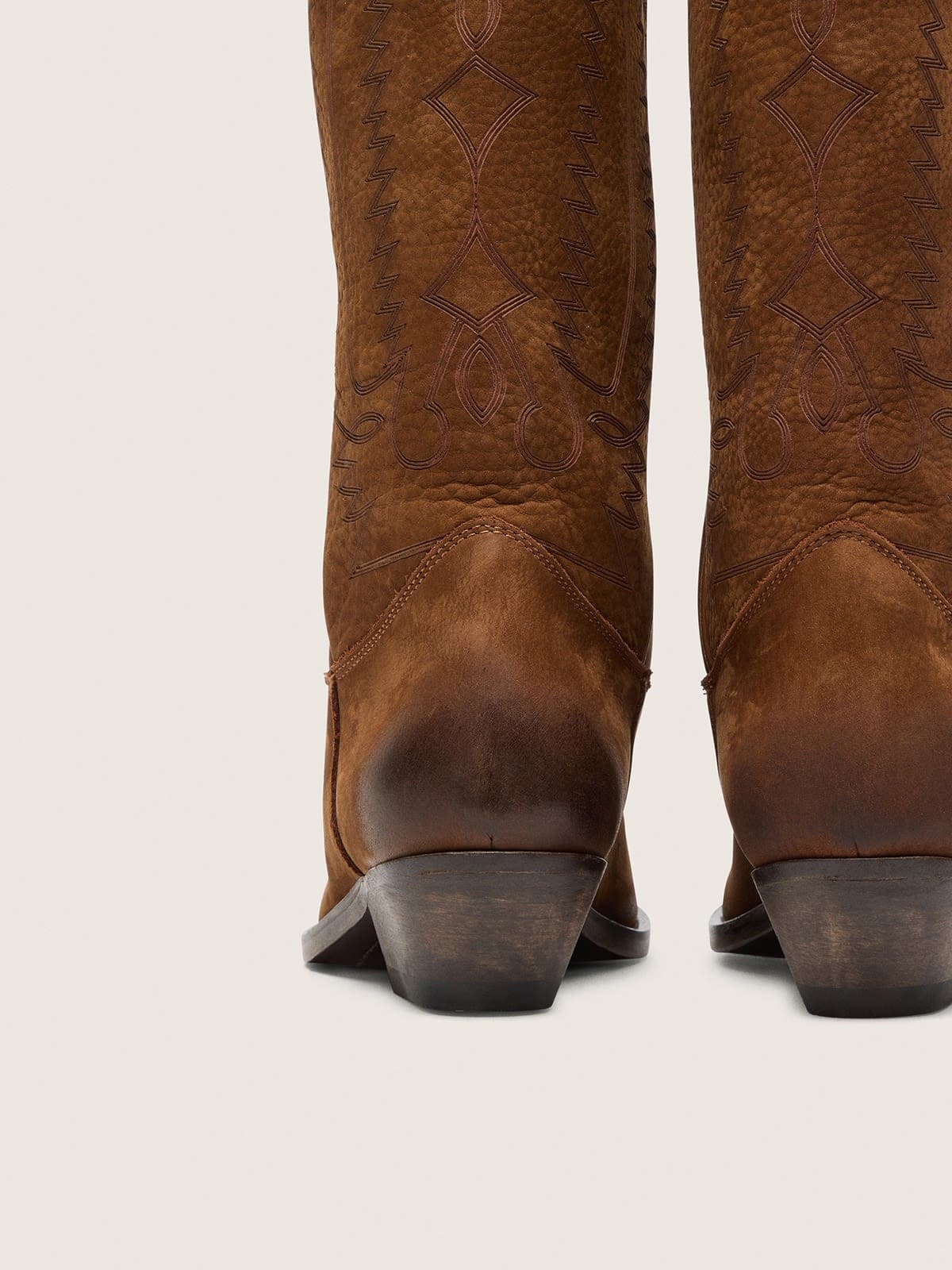 Golden Goose - Bottes Wish Star en cuir marron avec motif grav&eacute; au laser in 